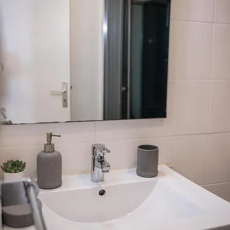 Cosy Eugenie Au Pied De L'opera Et Du Kiosque 비시