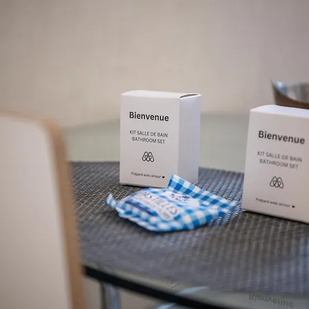 Cosy Eugenie Au Pied De L'opera Et Du Kiosque 아파트 *