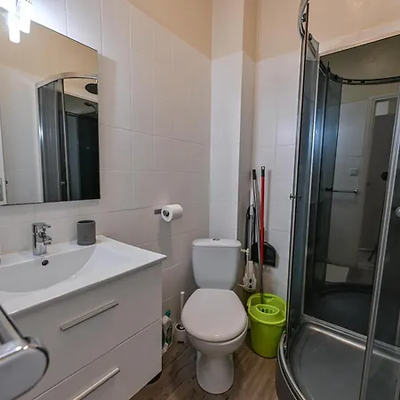 아파트 Cosy Eugenie Au Pied De L'opera Et Du Kiosque