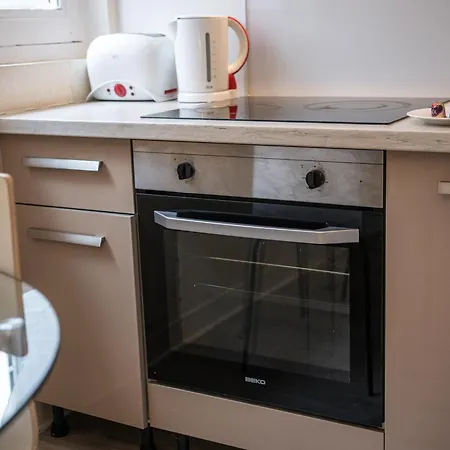 Cosy Eugenie Au Pied De L'opera Et Du Kiosque * 비시