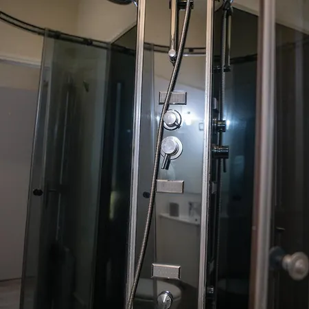 Cosy Eugenie Au Pied De L'opera Et Du Kiosque 비시